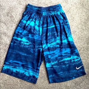 🌻Men’s Nike Dri-Fit Shorts